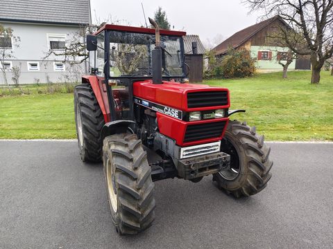 Case IH 585