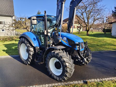 New Holland Traktor T5.95 DC