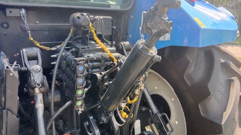 New Holland T5.100 Electro Command
