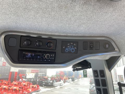 New Holland T5.120 Dynamic Command (Stage V)