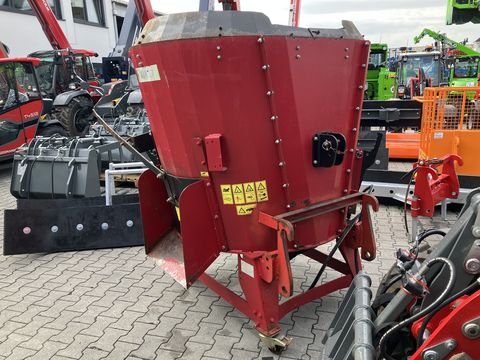 Agm Futtermischer 1,5m3