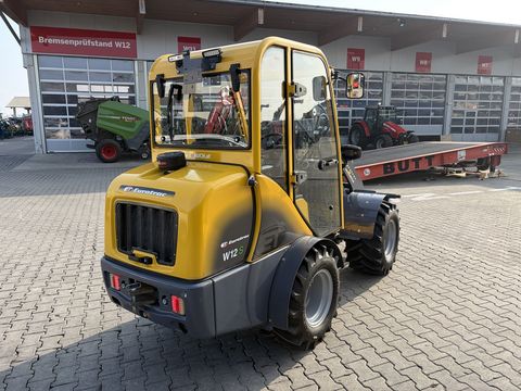 Eurotrac W12 mit Kabine Euroaufnahme