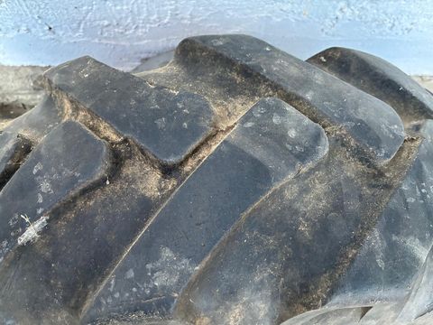 Sonstige Zwillingsreifen 10.0/75-15.3AS 