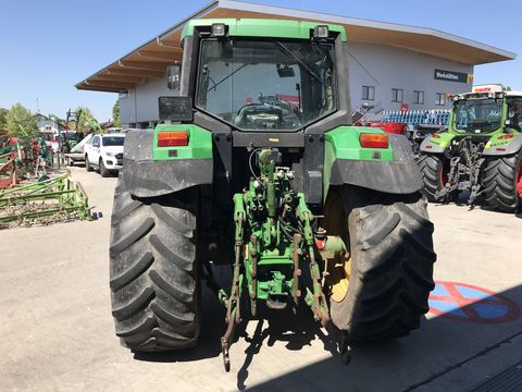 John Deere 6610