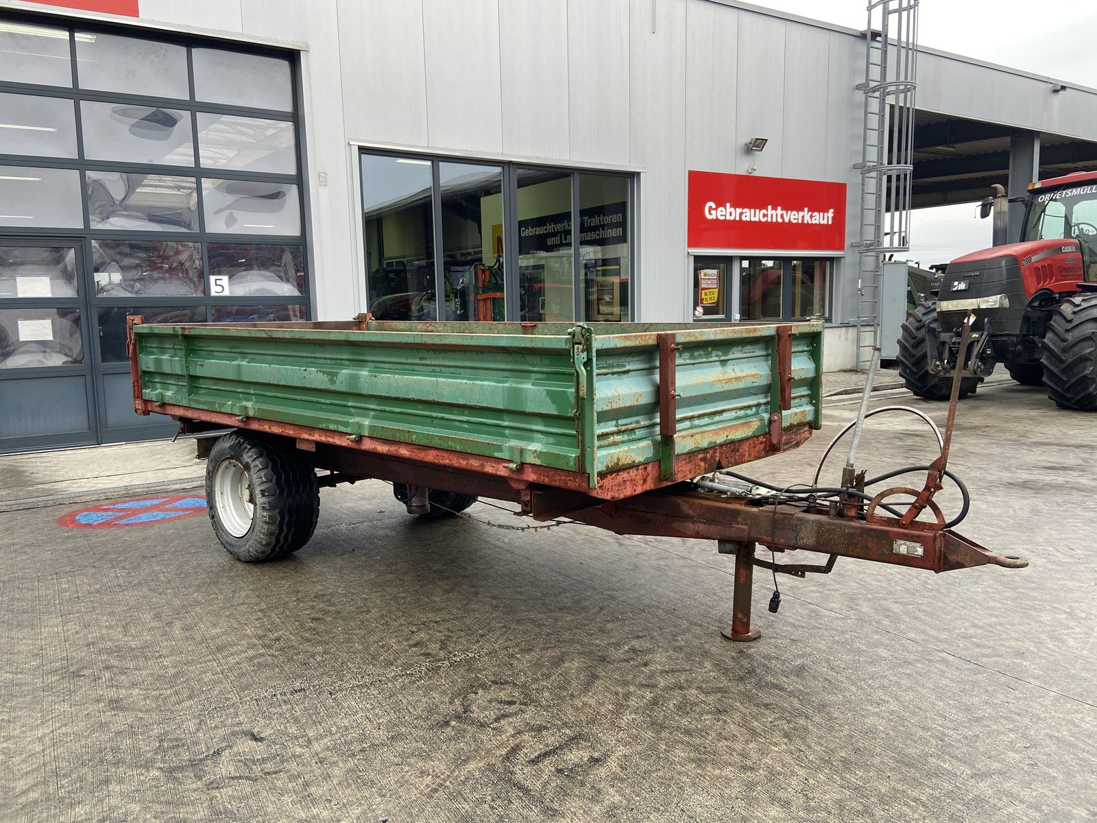 Maraton 5T Dreiseiten-Kipper 3