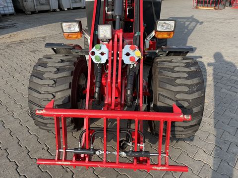 Thaler 3348S mit Kabine Eurohydraulisch