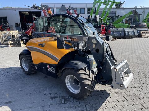 Giant Tendo 5048 mit Weidemann Aufnahme 