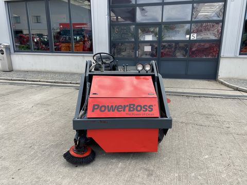 Sonstige Selbstfahrer/Boss Kehrmaschine