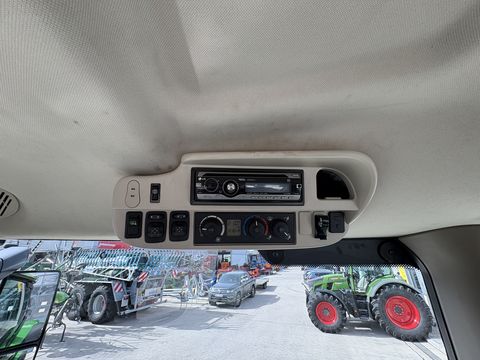 John Deere 6140R