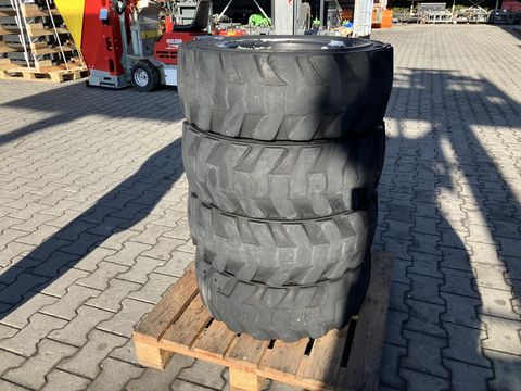 Sonstige 4x 27x8.50-15 NHS