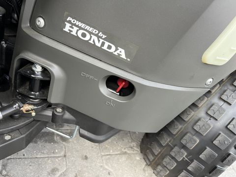 Stiga Park Pro 900AWX Mähdeck + Schneefräse