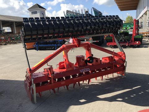 Vigolo VX 300 mit Packerwalze