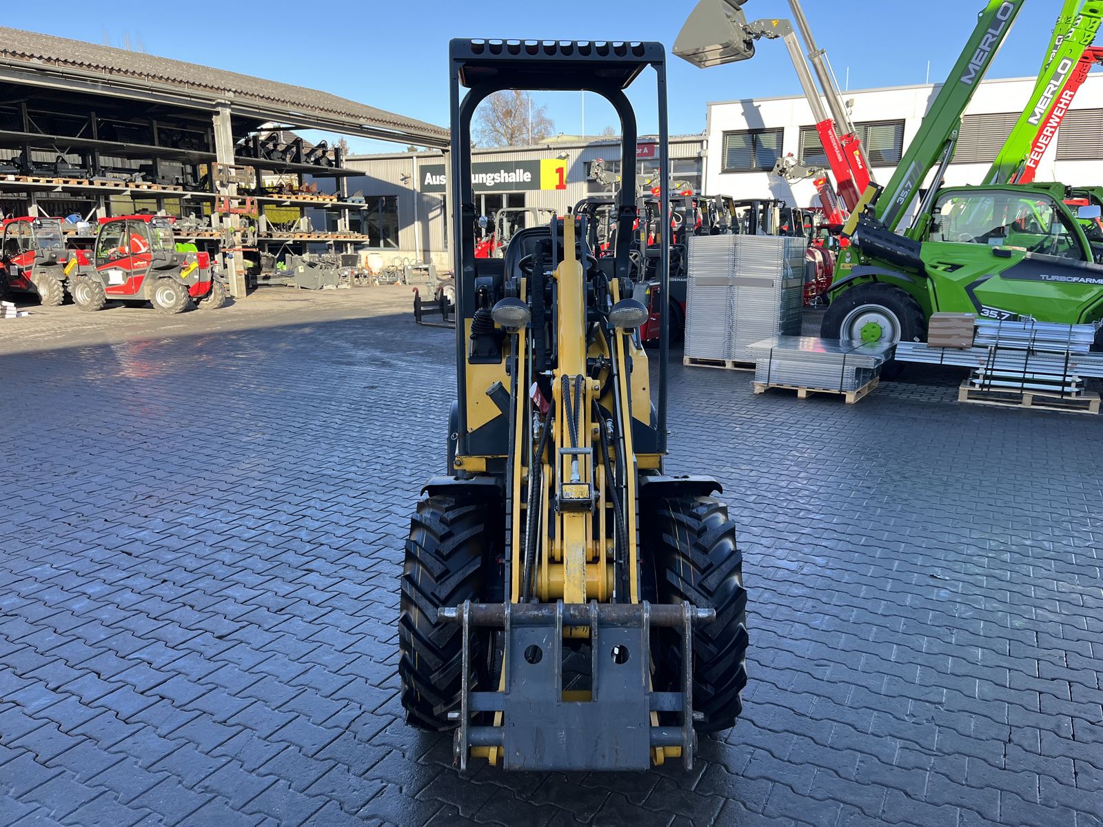 Gehl 340 mit Weidemann HV 2