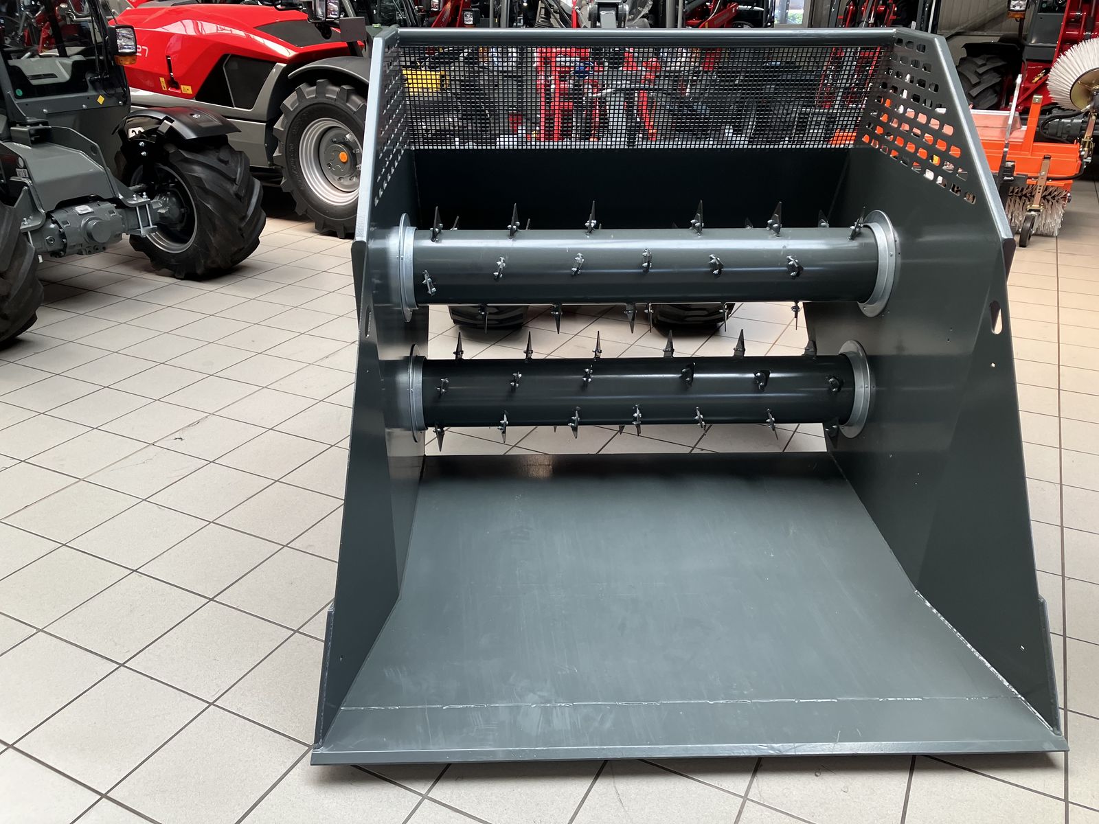 Mehrtens Strohhexe Einstreugerät  3