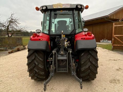 Massey Ferguson 5611 + Stoll FZ 20 Frontlader