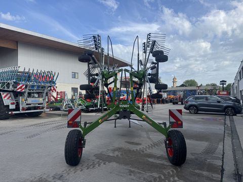 Fendt Former 671