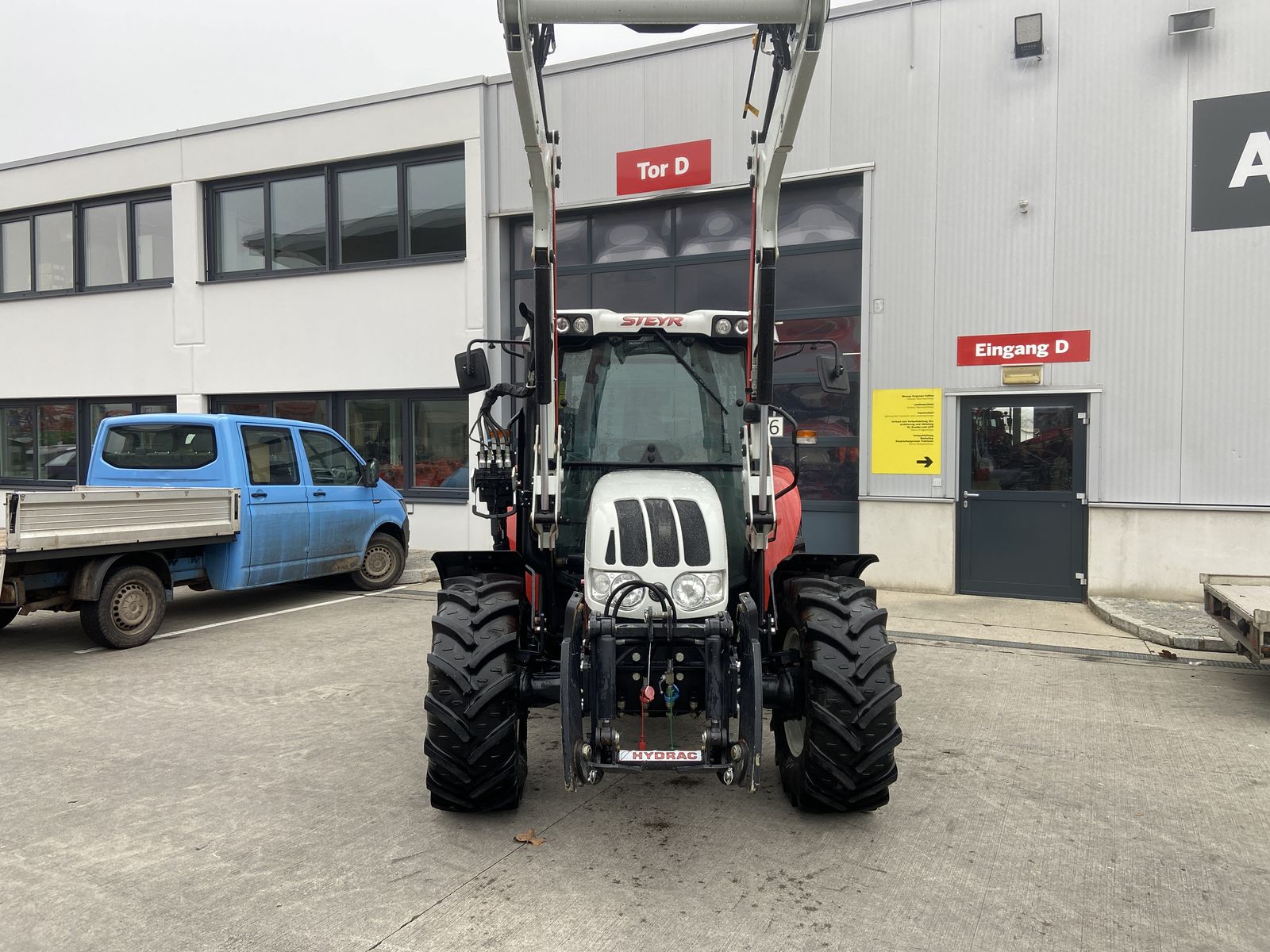 Steyr Kompakt 4075 Komfort 1 2