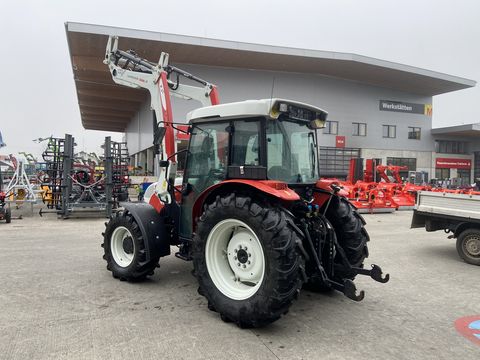 Steyr Kompakt 4075 Komfort 1