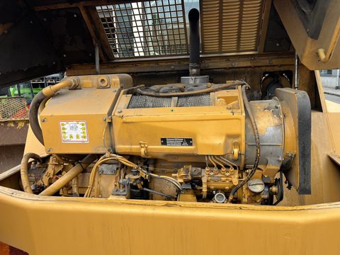 Liebherr L510 mit 2x Schaufel, Staplergabel, Poltergabel
