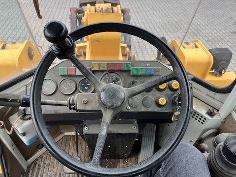 Liebherr L510 mit 2x Schaufel, Staplergabel, Poltergabel
