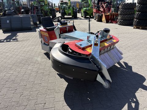 Westermann CM2 Pro Electric PLUS mit Segmentkehrmaschine