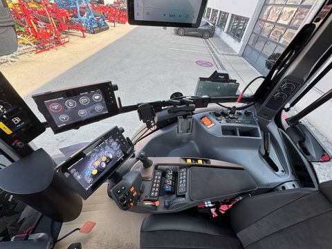 Valtra Q305