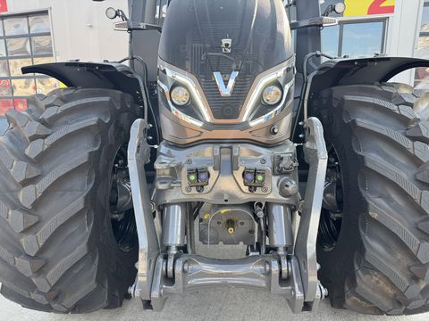 Valtra Q305