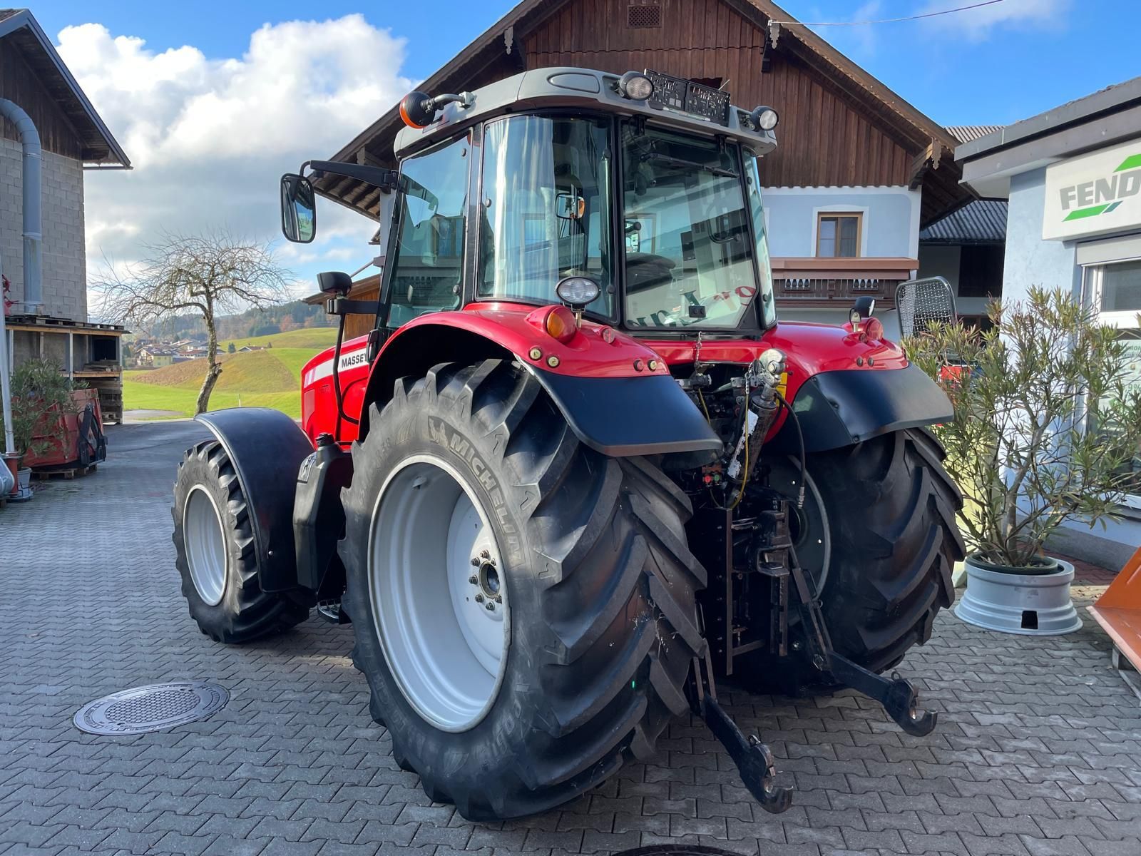 Massey Ferguson 6465-4 Dyna6 Elite 3