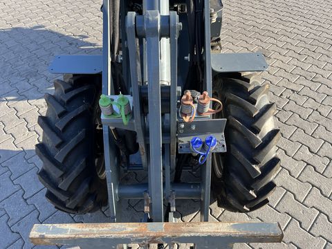 Giant 2300HD mit Vierkant Aufnahme