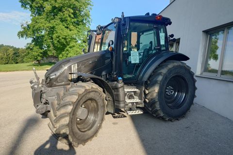 Valtra G135