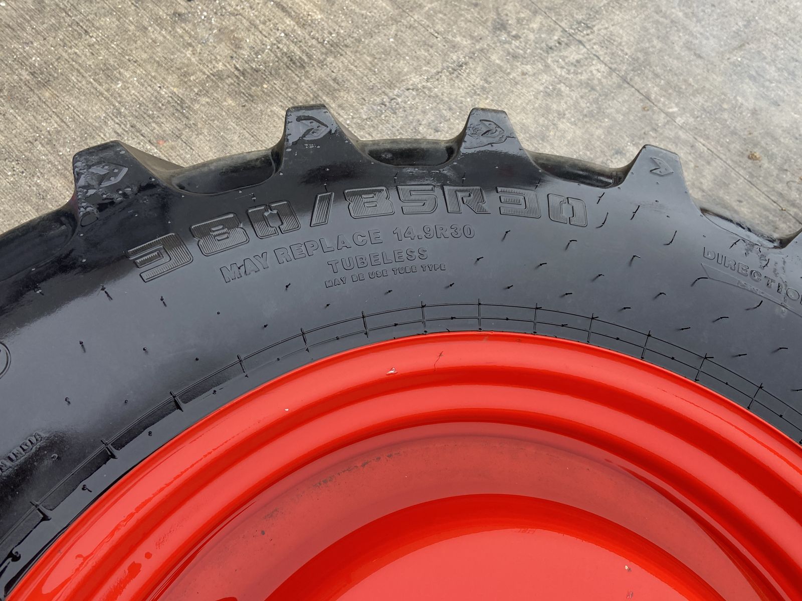 CEAT Pflegebereifung 420/80R46+380/85R30 Fendt 500er 2