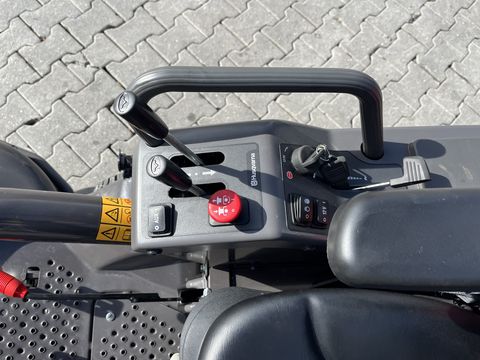 Husqvarna Rider P 520 DX nur 20h, Mähdeck 155cm, DIESEL