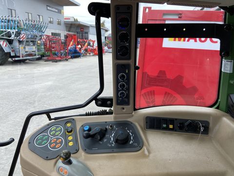 Fendt 211 Vario (Gen1)