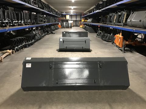 Stekro Schaufel Universal 2,2m