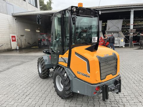 Giant G 2700HD+ mit Kabine & Weidemann HV