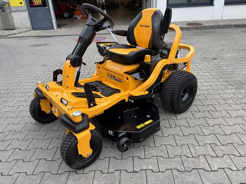 Cub Cadet XZ6 Ultima 127cm 23PS Motor