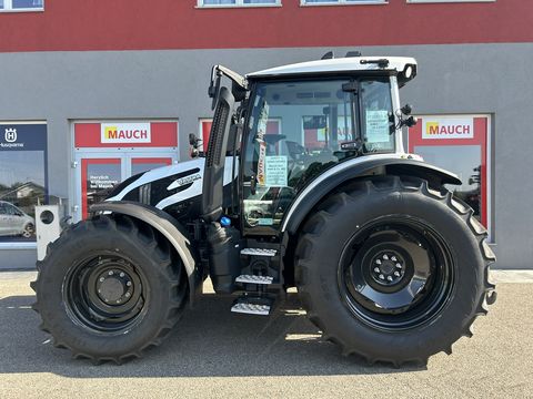 Valtra G135