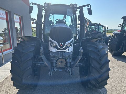 Valtra G135