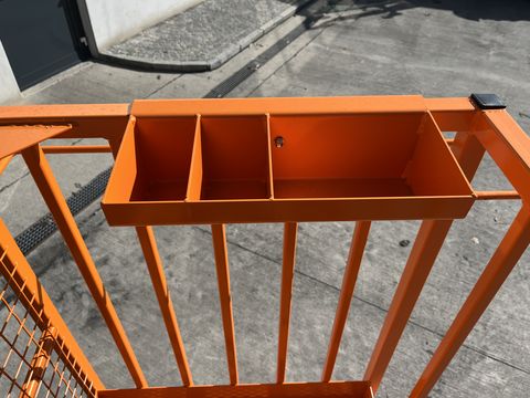 Sonstige Arbeitskorb mit Erhöhung 