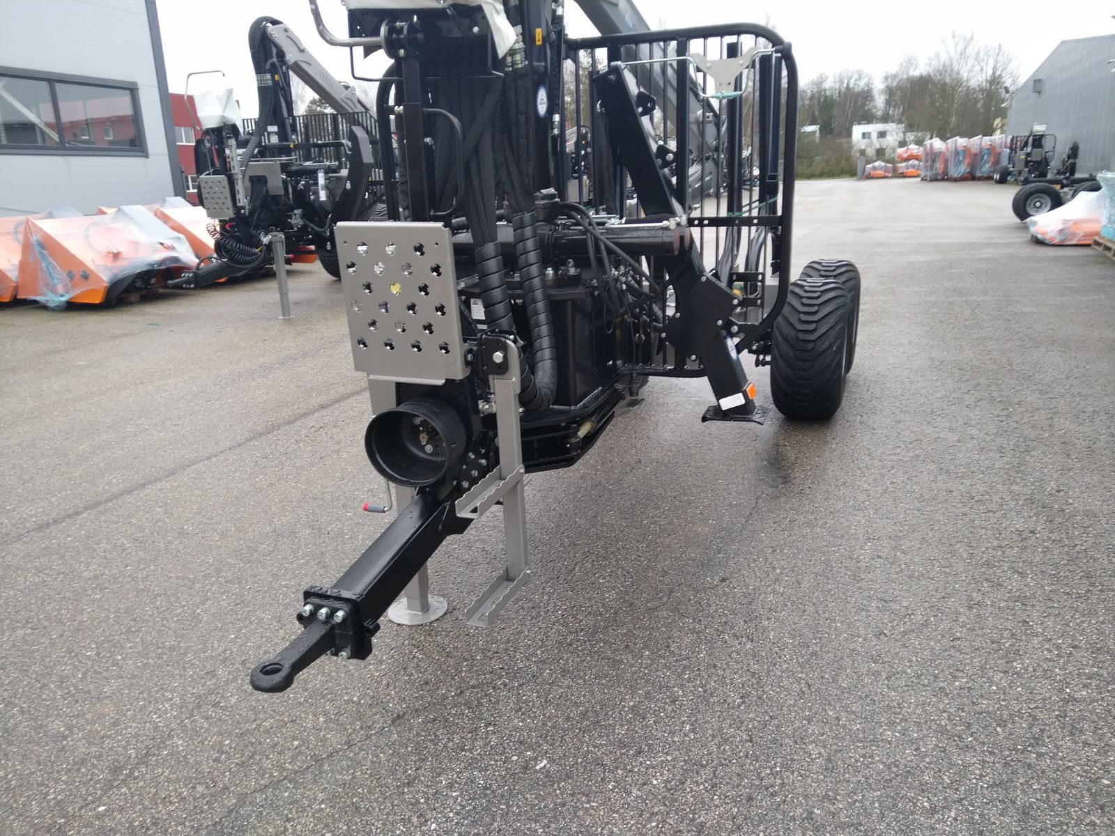 Trejon-Multiforest MF 950 mit V6500 3