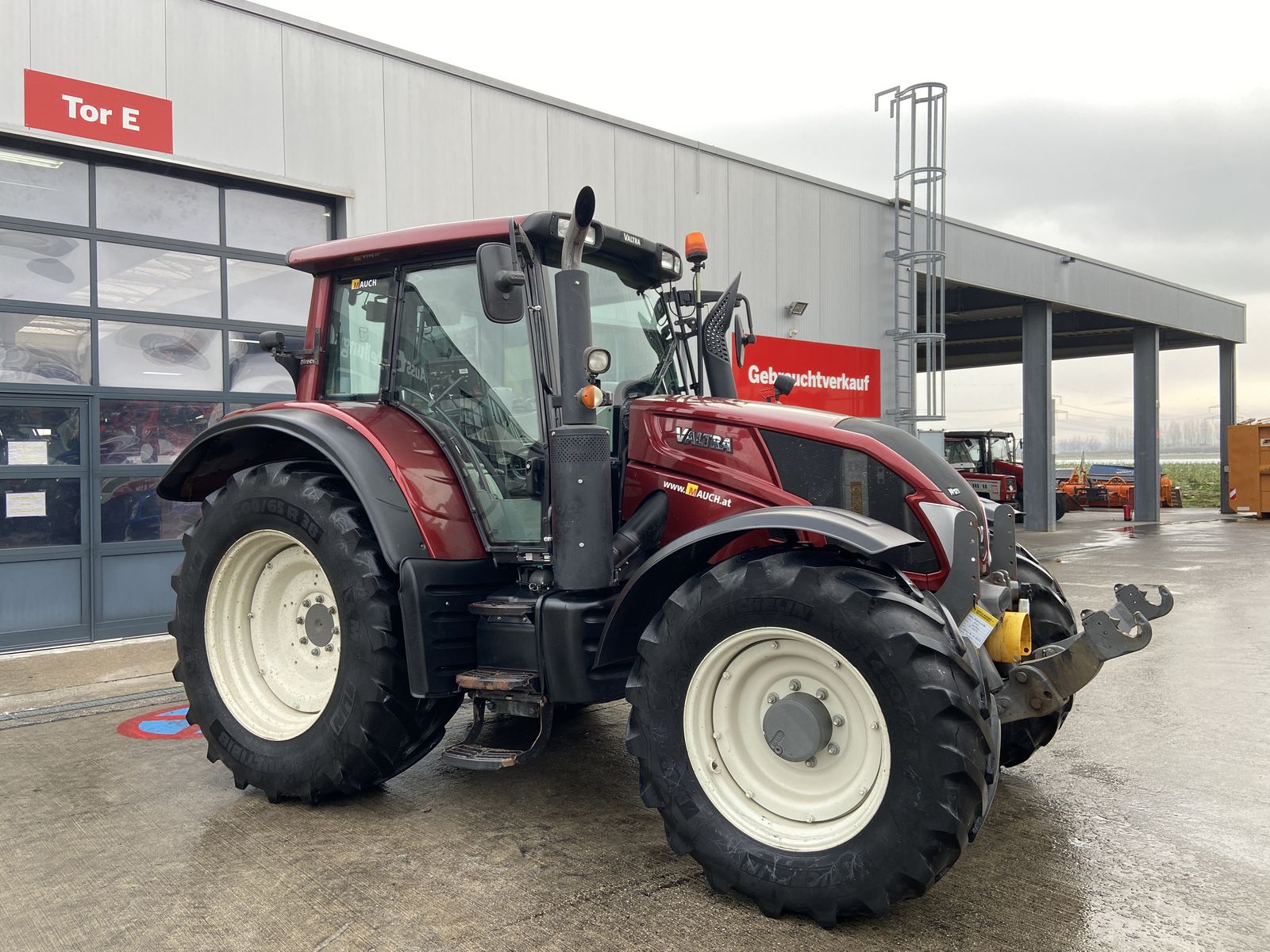 Valtra N 123 Direct 3