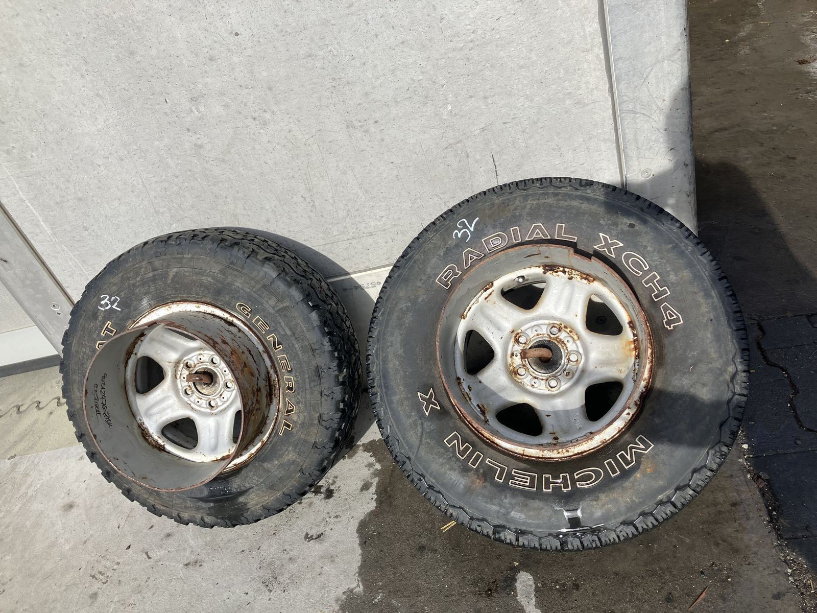 2x Eigenbau Zwillingsreifen  2