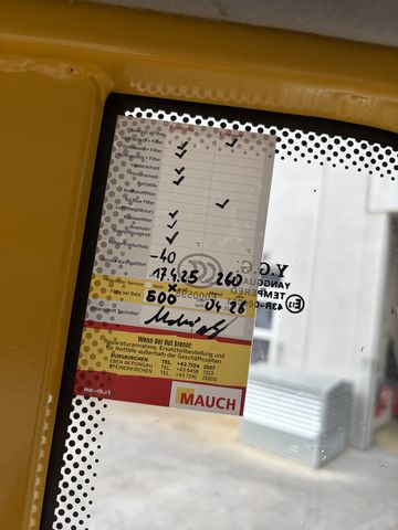 Eurotrac W12 mit Kabine neuwertig
