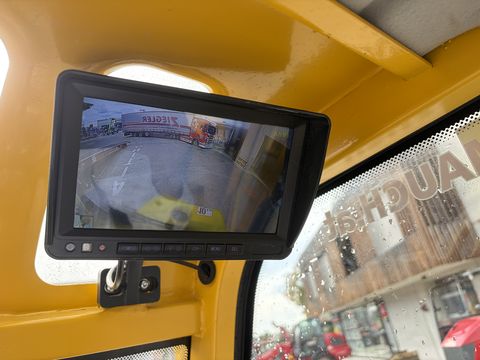 Eurotrac W12 mit Kabine neuwertig