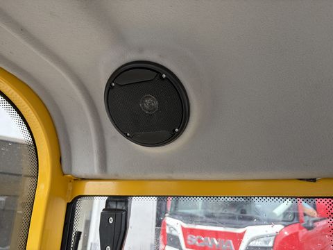 Eurotrac W12 mit Kabine neuwertig