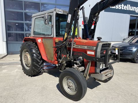 Massey Ferguson 560