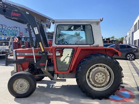 Massey Ferguson 560