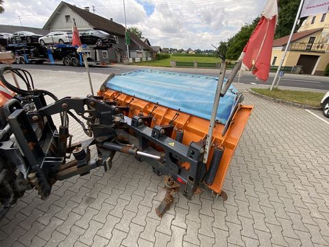 Mercedes Unimog   U300