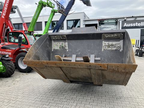 Sennebogen 355E Teleskoplader 