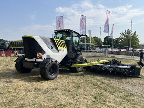 Sonstige Fliegl Selbstfahrmäher Cutaro 1050